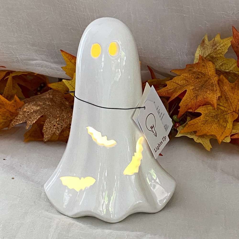 Led Light Up Ceramic Cut out Bats White Ghost Halloween Decor 8" New Super Cute